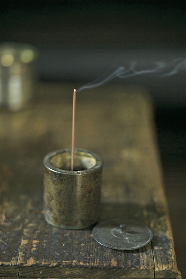 DMA-1701090093_copper_incense