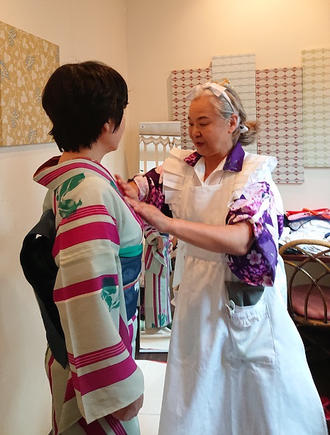 レトロ可愛い ロマン写真館 で大正時代のアンティーク着物を着てみた 東京 和樂web 日本文化の入り口マガジン