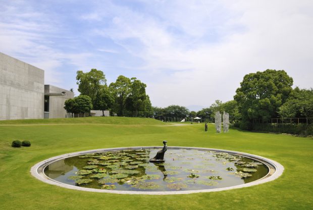 ヴァンジ彫刻庭園美術館